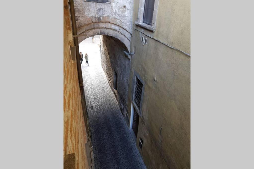 ...all'archetto Di Sant'andrea......pieno Centro Orvieto