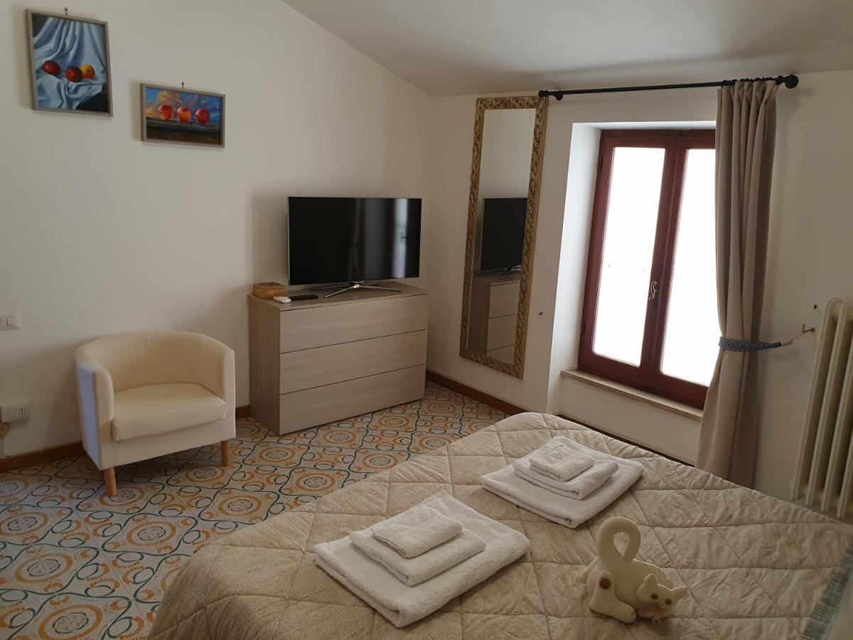 ...all'archetto Di Sant'andrea......pieno Centro Apartment *